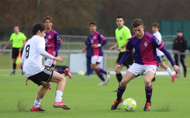  波鸿进攻端全面哑火主场惨遭斯图加特零封